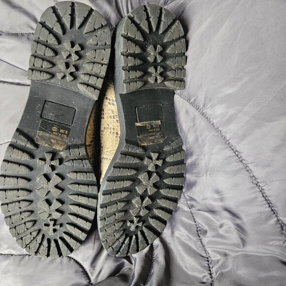 JELLYPOP Miggy Women's Faux Snakeskin Print Lace-up Booties Sz 8.5M Lug Sole - Picture 7 of 11